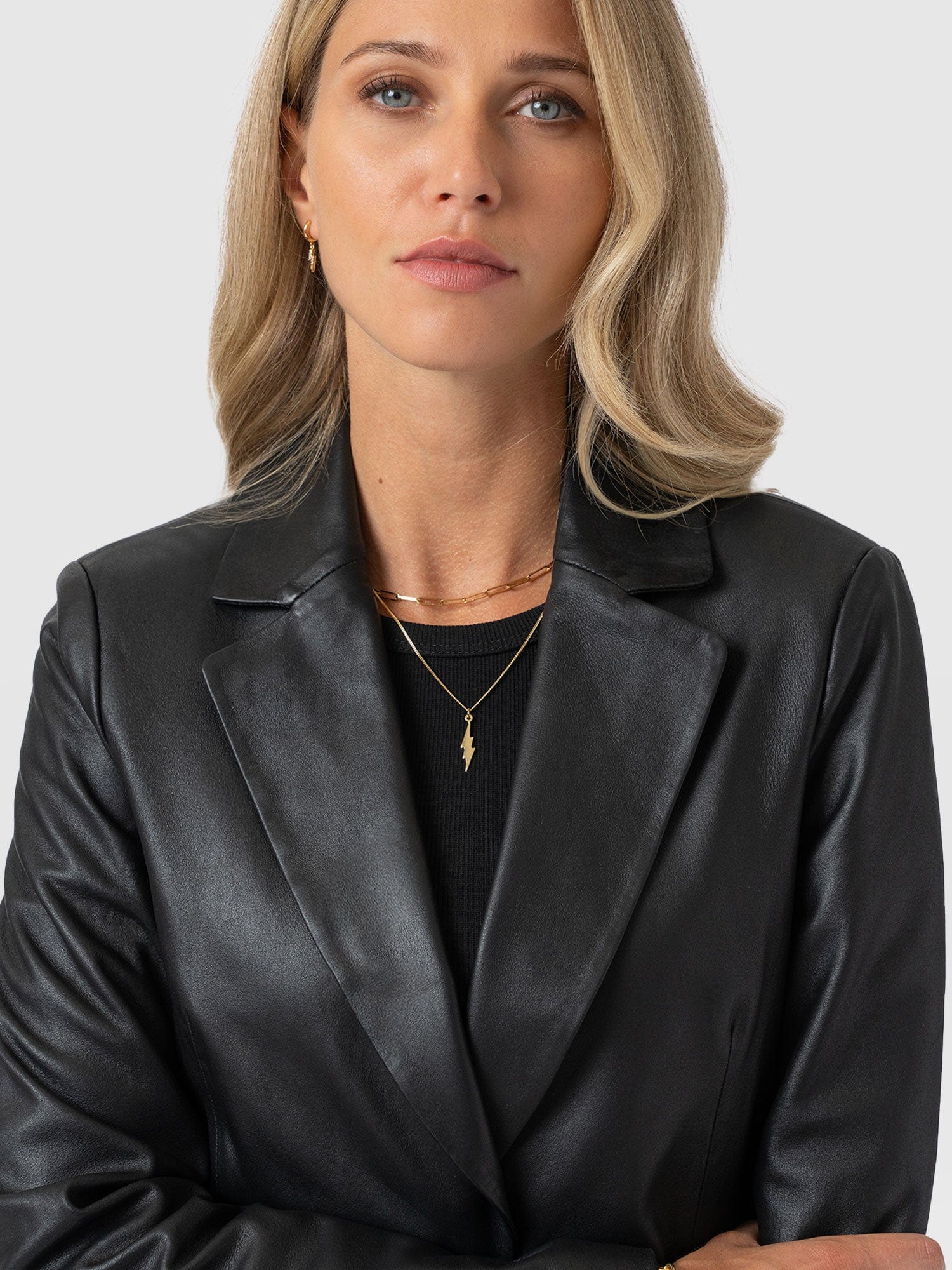 Axel Single Breasted Blazer - Black Leather - Women's Leathers | Saint + Sofia® USA